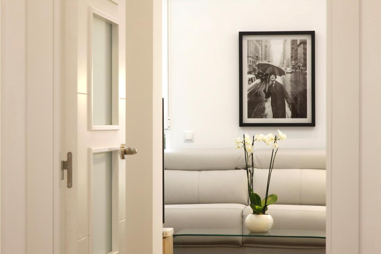 Sofia Suites Мадрид Екстериор снимка